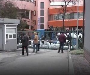 Провокация под NewsOne: радикалы рассказали, зачем заблокировали телеканал