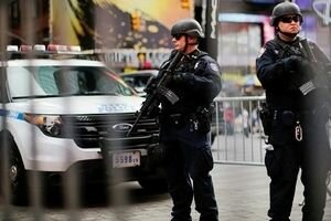 В США неизвестный открыл стрельбу по посетителям ресторана: есть потсрадавшие