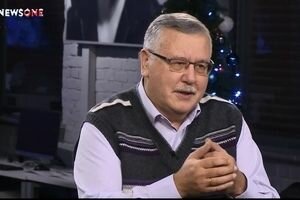 Гриценко: Порошенко нарушал закон несколько раз и понесет за это уголовную ответственность
