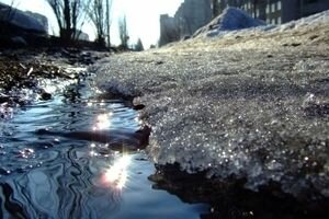 Мокрый снег с дождем и гололед: в Украину пришло потепление