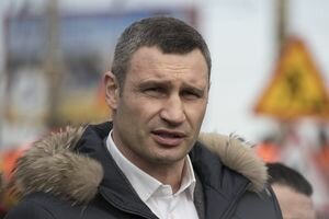 Кличко планирует построить две новые станции метро на Виноградарь в течение трех лет