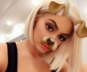 Акции Snapchat обрушились на $1,3 млрд из-за модели Кайли Дженнер