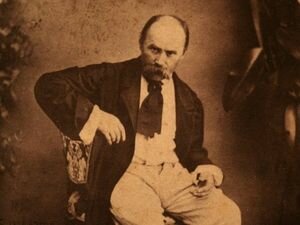 Во Львове прошел конкурс двойников Тараса Шевченко (фото)