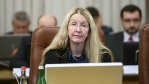 Супрун задекларировала более 350 000 грн и потратила $1 670 на страхование жизни за границей