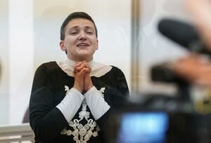Адвокат: Савченко хотят взять на поруки 11 человек 