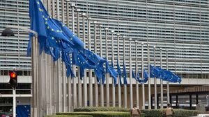 "Важный шаг, усиливающий давление на Россию": Украина поблагодарила Европарламент за резолюцию