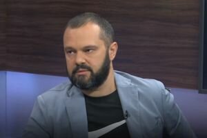 Гольдарб считает, что украинцам нужно вооружаться