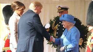 92-летняя Елизавета II прождала Трампа больше 10 минут перед встречей