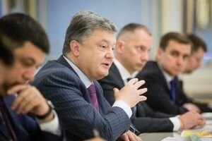 Порошенко призвал "Большую семерку" продлить санкции против России