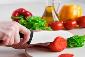 В Мариуполе намерены судить трех поваров детского учреждения из-за поддельных документов