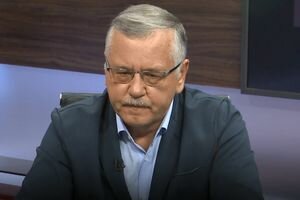 Гриценко рассказал, почему военные уходят из украинской армии 
