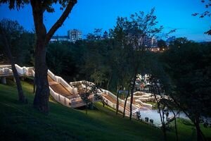 Береза о лестнице на Пейзажке: У нас думали о том, как сделать красиво и задорого, а не качественно, хорошо и удобно