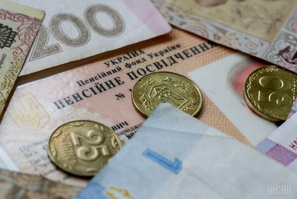 В Минсоцполитики опровергли любые ограничения выплат работающим пенсионерам