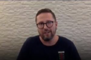 Шарий: Военный парад на День Независимости — личный отчет Порошенко, и важен он лишь ему
