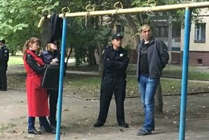 В Кривом Роге пьяный глава ОСМД прострелил легкое жильцу многоэтажки