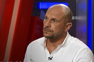 "Вы ощутите всю боль и весь страх": Кива рассказал, в каком случае Порошенко закроет NEWSONE и 112