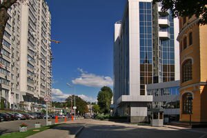 В Киеве одну из улиц Голосеевского района переименовали в честь поляка