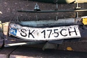 Машина за 300 долларов, консульский учет и утилизация: как владельцы авто на еврономерах обходят новые законы