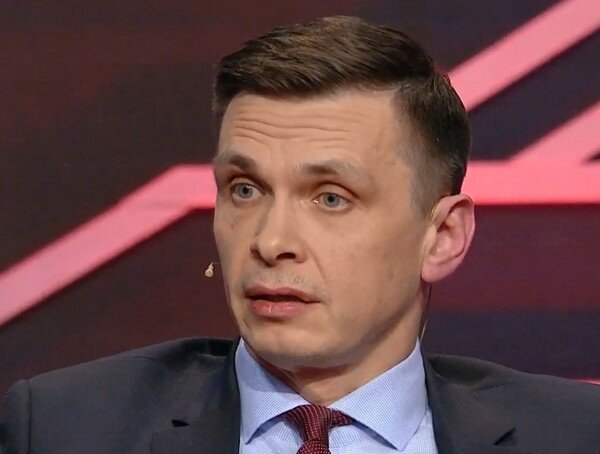 Таран: Украина должна показать агрессору, что готова защищаться