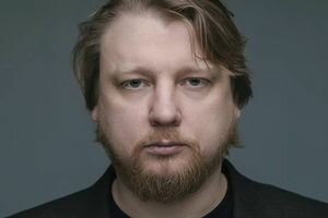Апелляционный суд оставил под домашним арестом политтехнолога Петрова, подозреваемого в организации секс-скандала