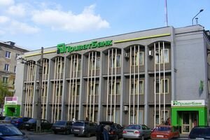Стало известно, когда ПриватБанк начнет продавать валюту онлайн