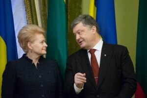 Порошенко обсудил с Грибаускайте агрессию РФ и методы ее предотвращения