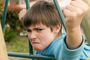 В Винницкой области школьник серьезно избил своего сверстника, ребенка госпитализировали