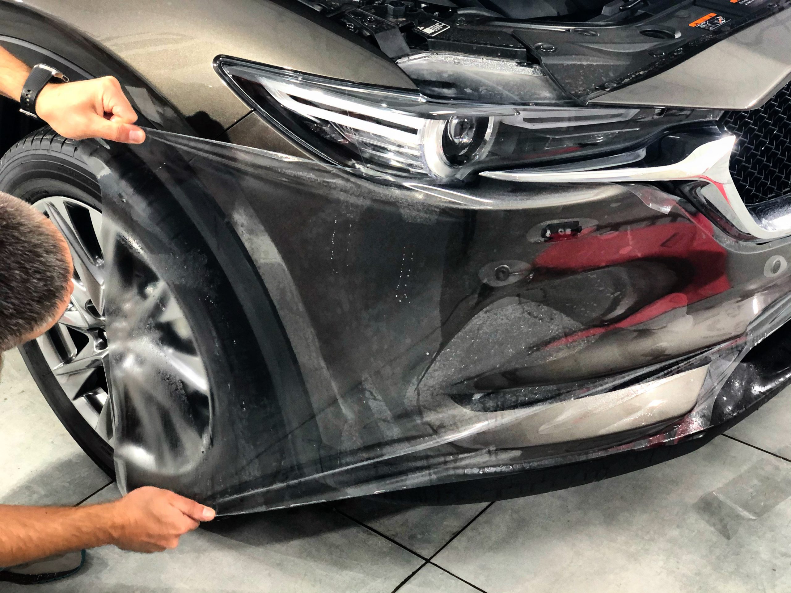 поклейки броне плёнки на автомобиль